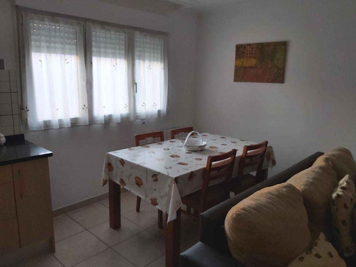 Апартаменти Apartamento En Zona Costera, Muy Cerquita De La Playa Побра-до-Караміньяль Екстер'єр фото