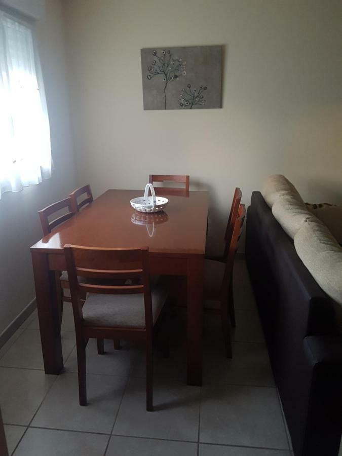 Апартаменти Apartamento En Zona Costera, Muy Cerquita De La Playa Побра-до-Караміньяль Екстер'єр фото