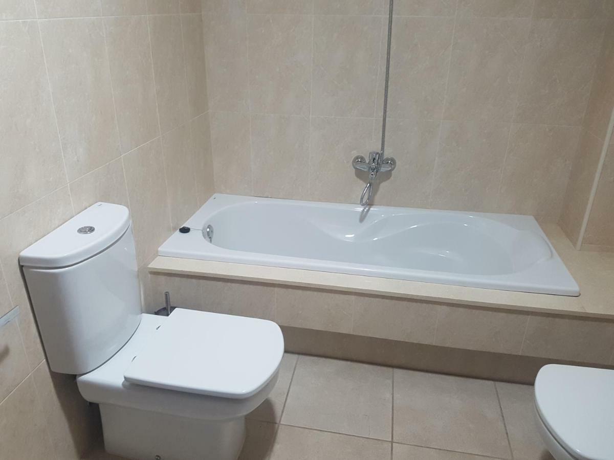Апартаменти Apartamento En Zona Costera, Muy Cerquita De La Playa Побра-до-Караміньяль Екстер'єр фото